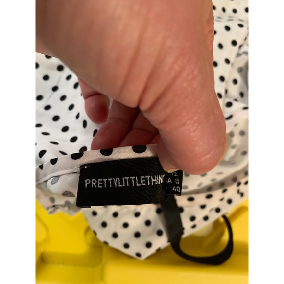 Pretty Little Thing  Size 8 Black/White Polka Dot Wrap Style Skirt NWT - Picture 7 of 7